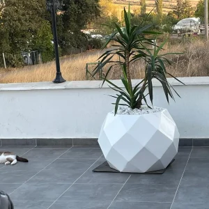Geometrik Dokulu Beyaz Dekoratif Saksı