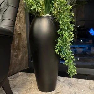 Mat Siyah Dekoratif Dikey Saksı